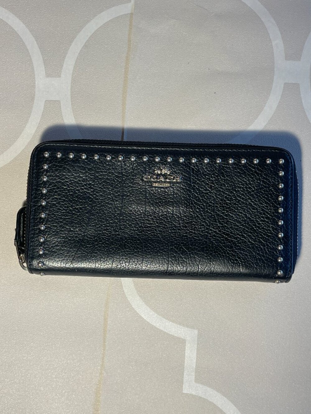 COACH Accordion Zip Wallet With Rivets – Polished Pebble Leather